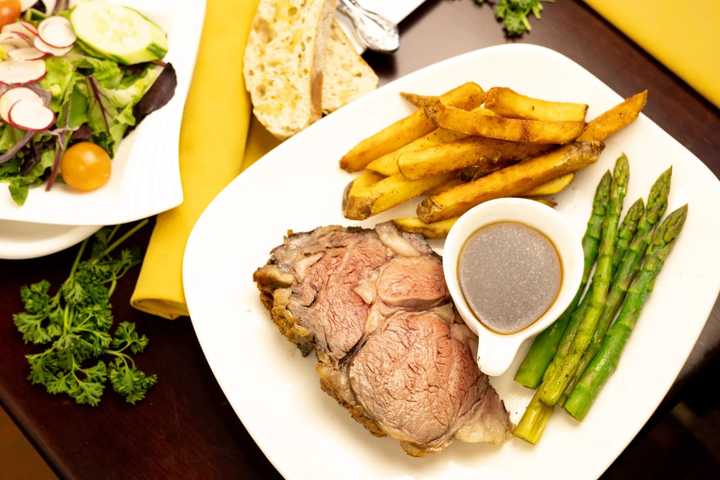 New Restaurant Off To Strong Start In Massachusetts