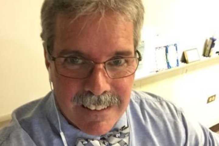 White House Calls Stamford Science Teacher A 'Champion Of Change'