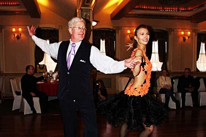 Fair Lawn Dance Studio Offers Free Salsa Class To Moms