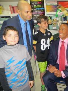Brewster HS Students Learn Forecasting From Fox 5 Meteorologist Mike Woods
