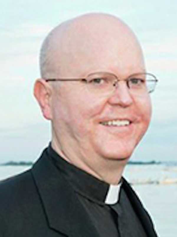 Man Killed By Train In Westport Identified As Wilton Priest
