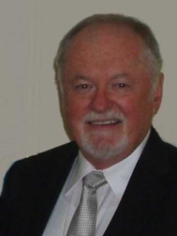 Hillsdale Seeks New Administrator Following Witkowski's Resignation