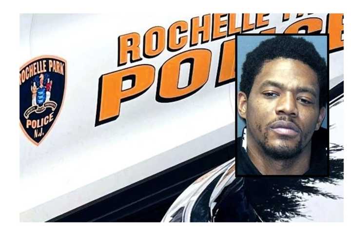 Englewood Ex-Con Caught With Stolen Gun: Rochelle Park PD