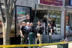 UPDATE: Quartet Flees Following Botched Maywood Jewelry Store Robbery