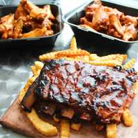 <p>Wings Over Fairfield offers ribs, wings, sandwiches and wraps.</p>