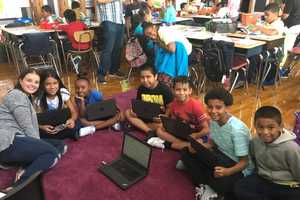 Garnerville Fourth-Grade Teacher Receives Chromebook Shipment