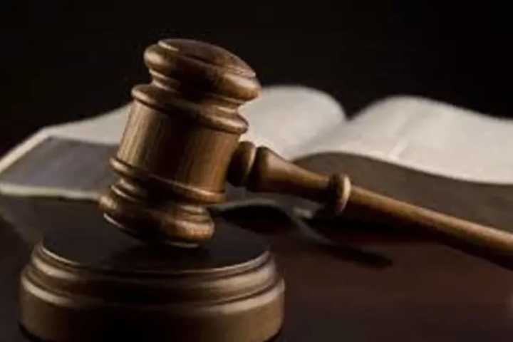 LAWSUIT: Former Mendham Boarding School Students Accuse Headmaster Of Sex Abuse