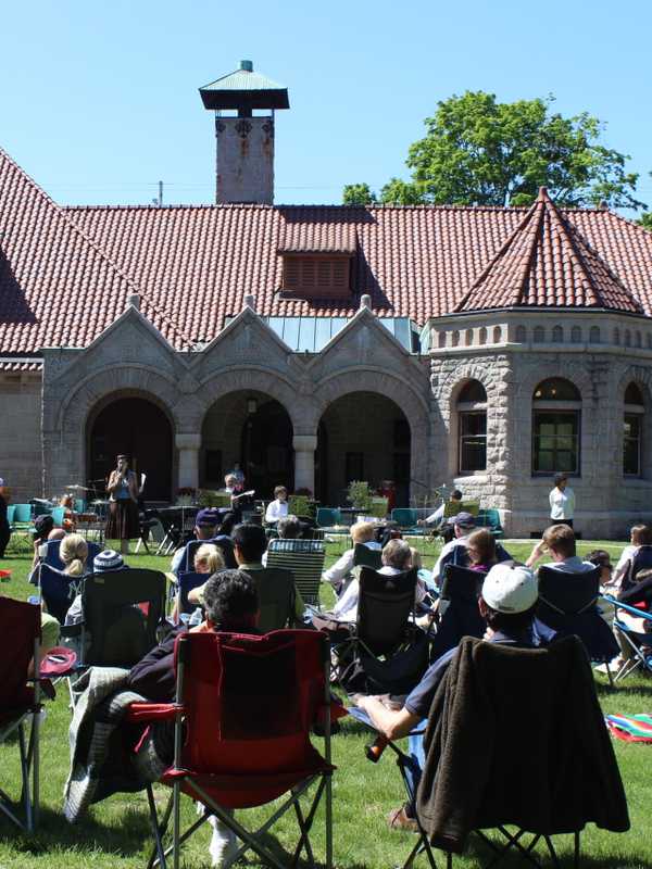 Greater Bridgeport Youth Orchestra Performing On Pequot Lawn In Southport