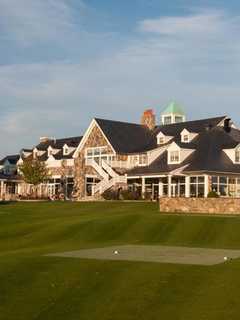 Pleasantville Seniors Vote To Keep Prom At Trump National In Briarcliff