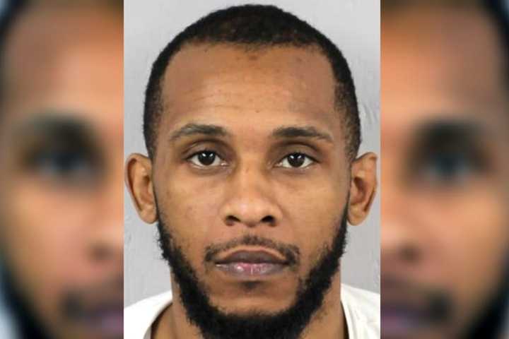 SWAT STANDOFF: Englewood Ex-Con Barricaded In Teaneck Basement Jailed