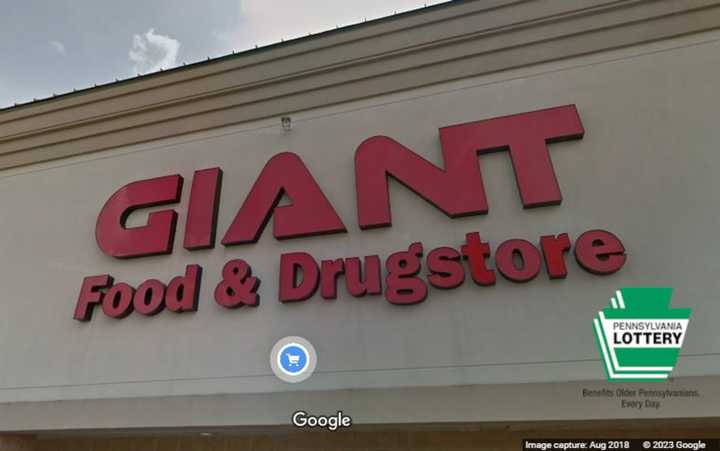 GIANT Food Stores, 180 Upland Square Drive, Stowe