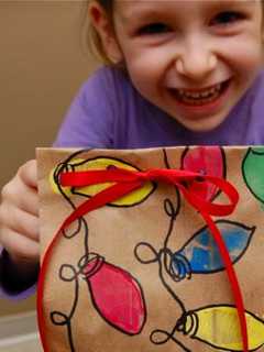Get Creative! Kids Invited To Make Holiday Crafts At Saddle Brook Library