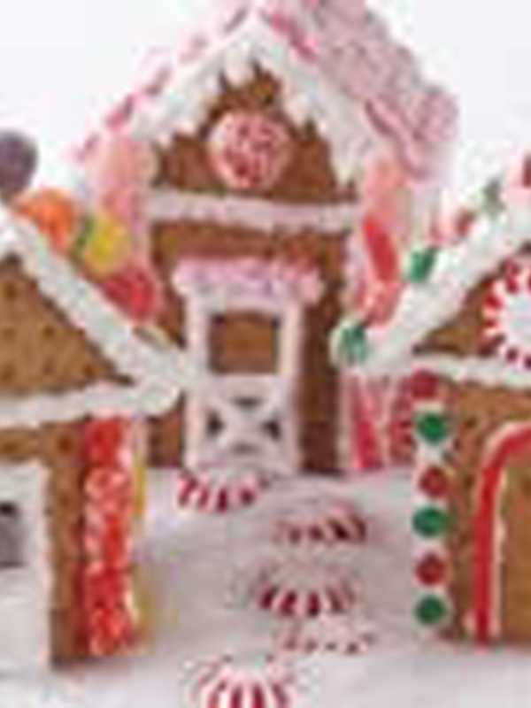 Come Decorate A Gingerbread House At Newtown Library