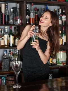 Enjoy Wine, Women, Laughs In Demarest
