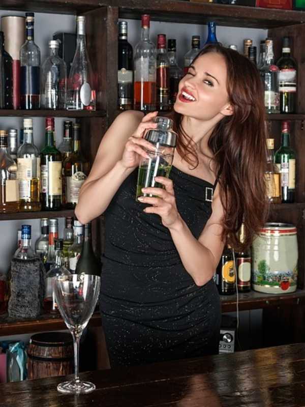 Enjoy Wine, Women, Laughs In Demarest