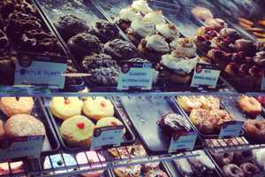 New Milford's Glaze Donuts Celebrates 'Jule Day'