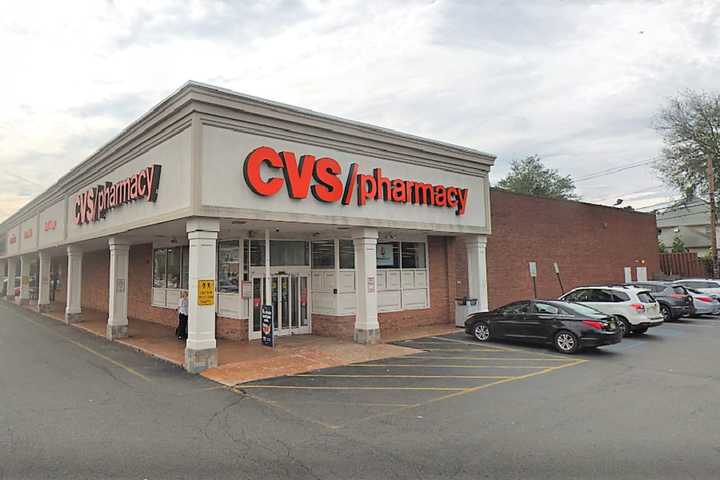 Pharmacy Manager Rescues 83-Year-Old Glen Rock Scam Victim