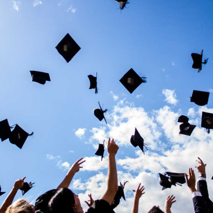 Wyckoff juniors and seniors can apply for a $1,000 scholarship.