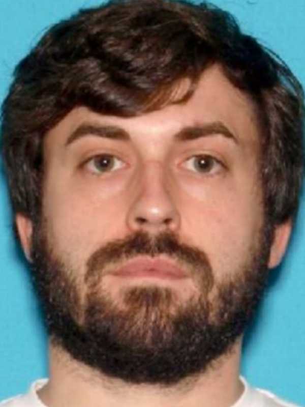 Former Mahwah HS Art Teacher Charged With Having Sex With Student