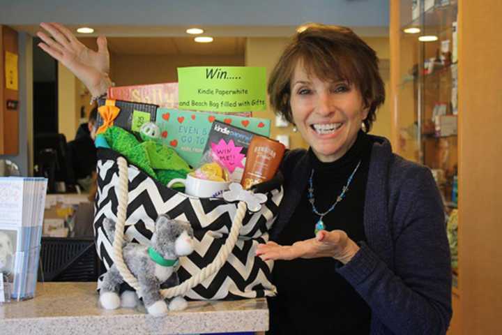 Hewitt's Greenwood Lake Animal Hospital Runs Summer Raffle