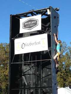 Growlers Beer Bistro Hosts 4th Annual Oktoberfest Saturday