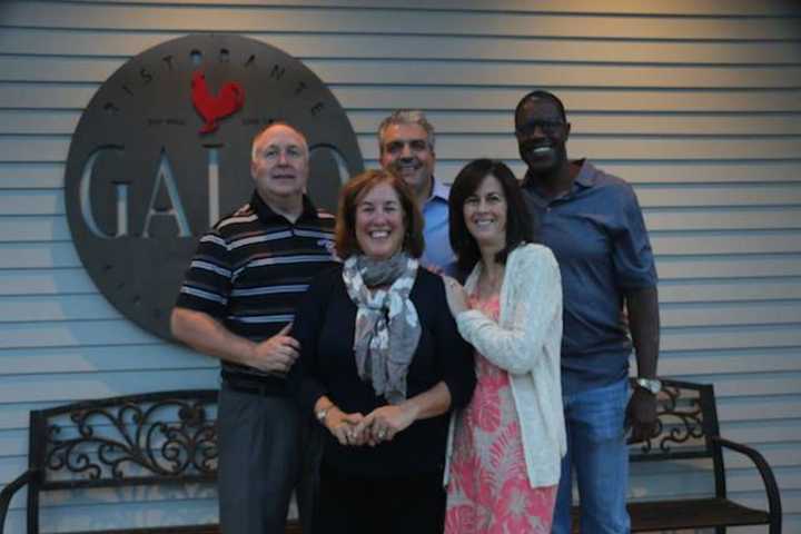Ridgefield's Gallo Serves Up Fundraiser For A Better Chance House