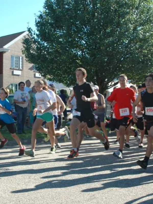 Costumed Crowd Prepares To Step Off In Shelton For Halloween 5K