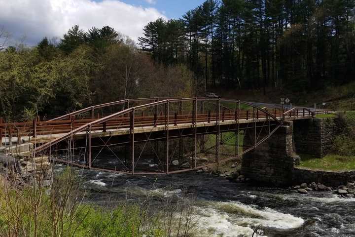 Man Killed After Vehicle Crashes Down Embankment Into River In Hadley