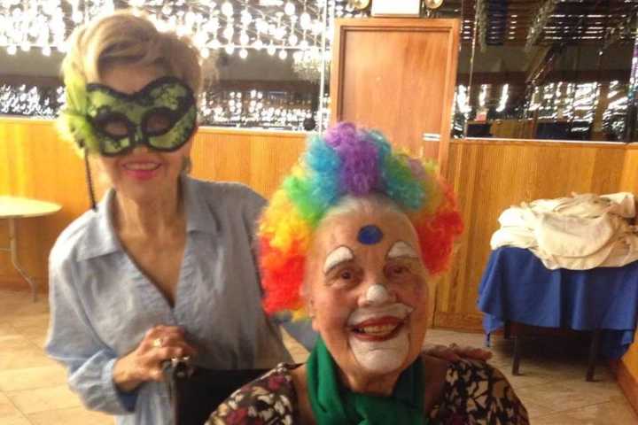 Seniors Danced The Day Away At Mount Vernon Halloween Bash