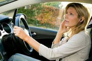 Even Hands-Free Calls, Texts Distract Drivers, Study Shows