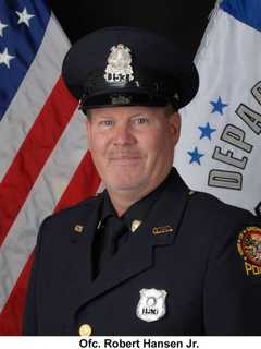 Greenwich Police Officer Hansen Retires After 28-Year Career