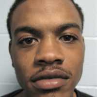 Englewood PD: Officer Nabs Repeat Offender Trying To Get Into Home With Xanax, Large Knife