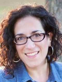 Millbrook Library Offers Holistic Healing Session