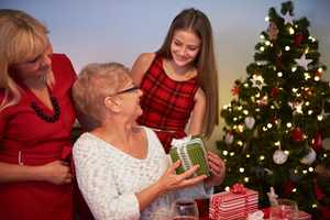 Be Creative Gift Givers To Seniors New Rochelle Caregivers Say