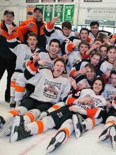 Mamaroneck HS Hockey Team Advances To State 'Frozen Four' Championship Game