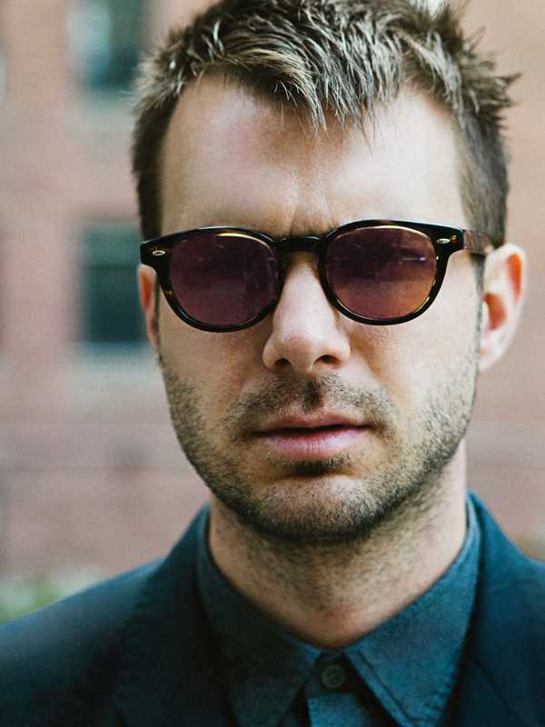Howie Day, Kathryn Dean, Joe Ferreri Performing At Mexicali Live In Teaneck