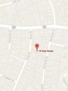 Cats Start Fire In New Canaan Kitchen By Turning On Stove