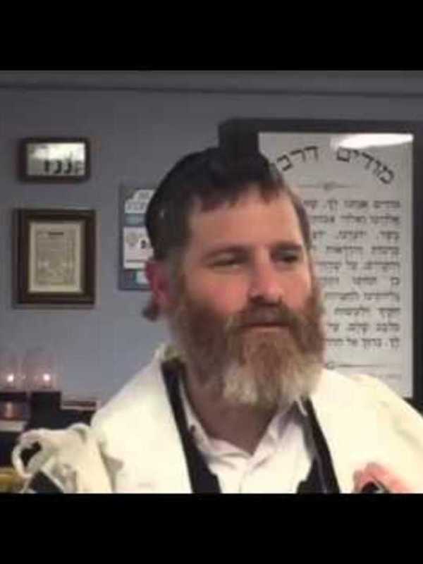 Rockland Rabbi Goes Viral Dancing With Muslims
