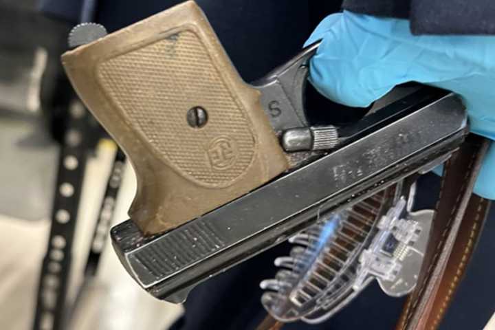 Woman Tries To Bring Loaded Gun On Plane At Philadelphia International Airport: TSA