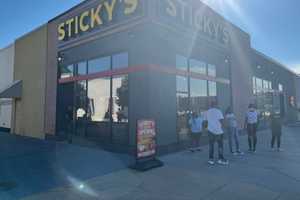 Popular Fried Chicken Restaurant Opens At Cross County Center In Yonkers