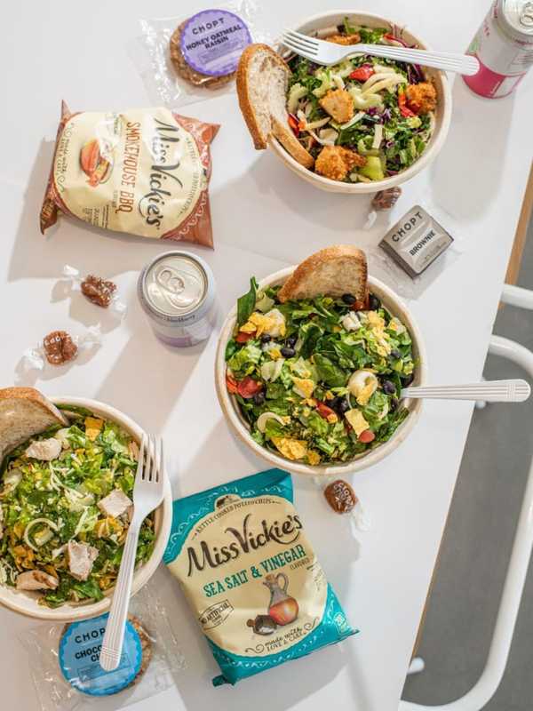 Popular Restaurant Chain Opens New Connecticut Location