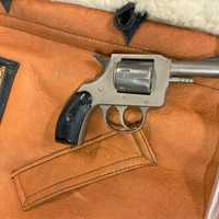 Woman Totes Handgun In Coat Pocket At Philadelphia Airport: TSA