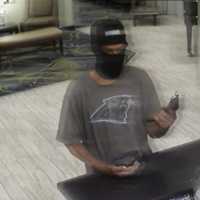 Leesburg Police Seek Suspect In Armed Hotel Heist