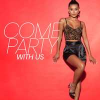 Women's Fashion Brand Opens At Smith Haven Mall