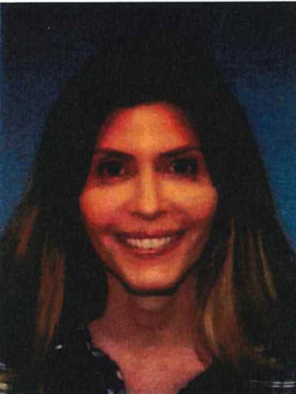 State Police, Federal Agencies Join Search For Missing New Canaan Mother Of Five