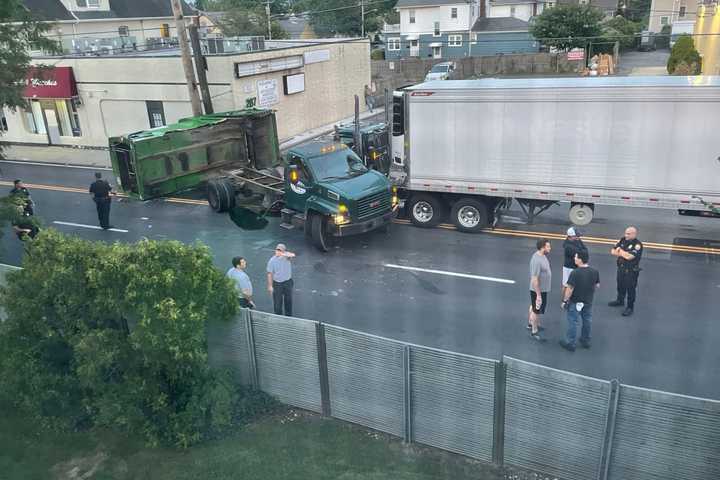 Man Dies From Injuries Suffered In Crash On Busy Long Island Roadway