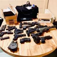 <p>The weapons recovered from Silvestri&#x27;s vehicle</p>