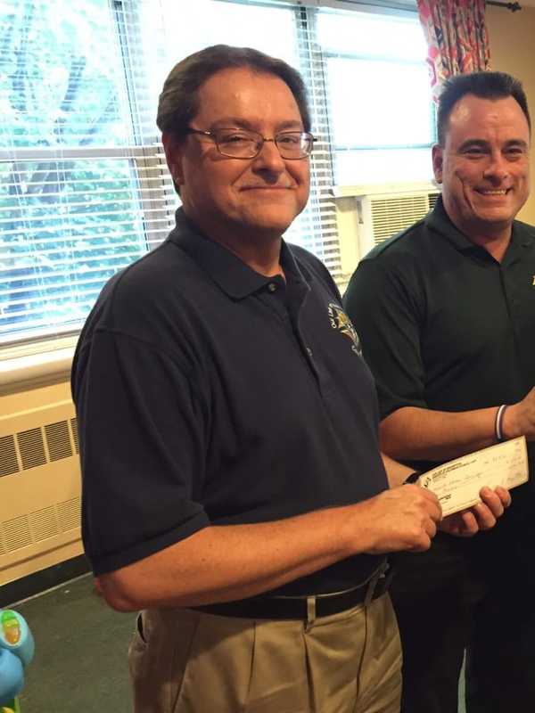 Norwalk Knights Of Columbus Donate To Malta House