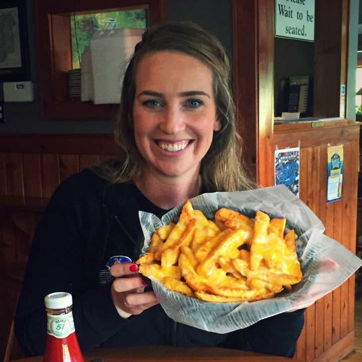 Kelly&#x27;s Corner, a DVlicious wing winner, is also known for its winning fries.