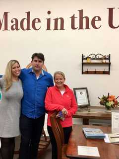 Stamford Business Owner Gets Into Holiday Spirit With New Canaan Store